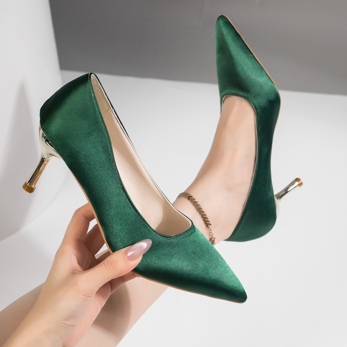 Court Heel Pointed - Sepatu Hak Tinggi Model Stiletto Berujung
